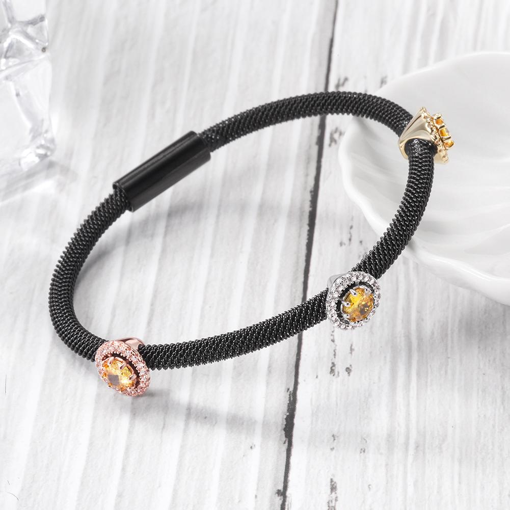 Pavé Round Station Bangle